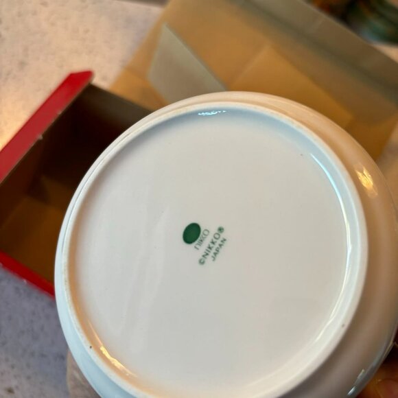 Nikko Christmastime Pair of Covered Bon Bon Dishes Trinket 4" VTG Tree Japan - Picture 4 of 6